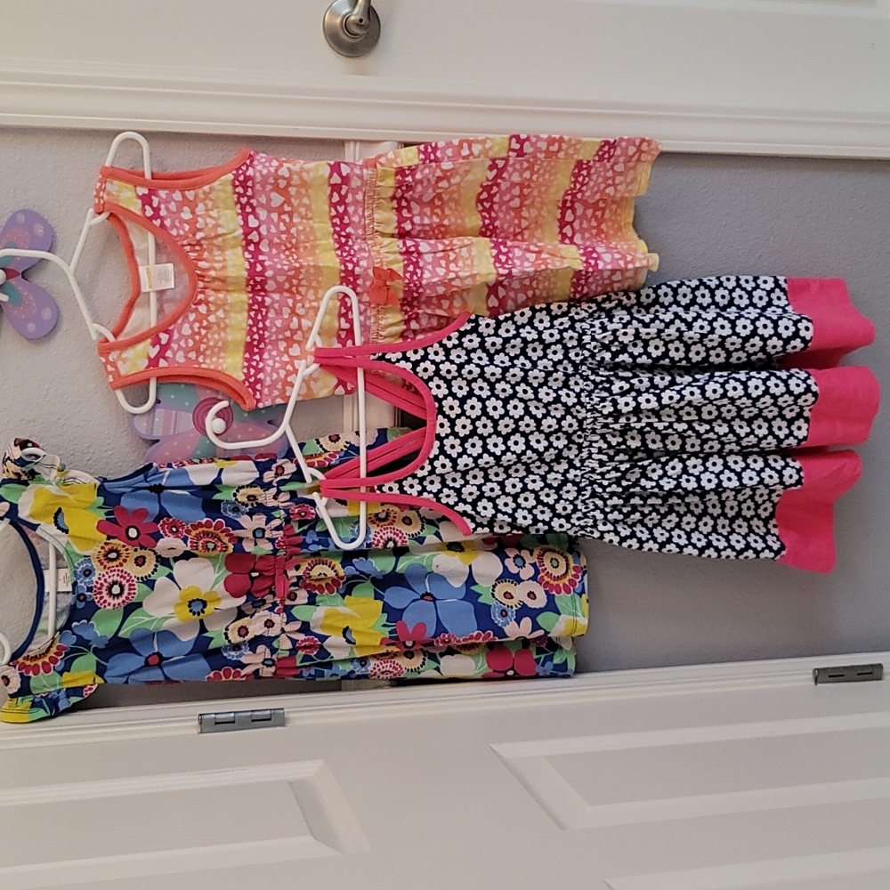 New Girls Gymboree Dresses, Lot of 3 dresses in sizes 6-7.